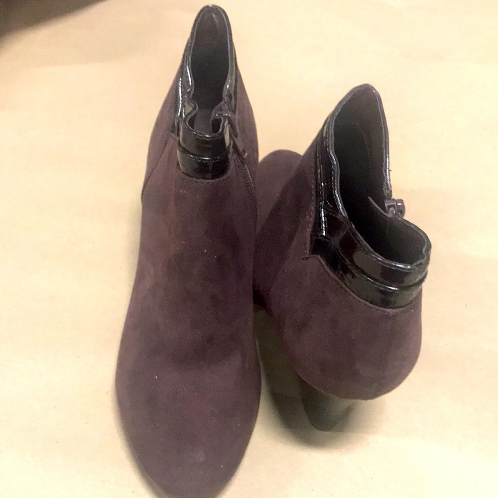 Cast5th 7 woman’s Bootie’s